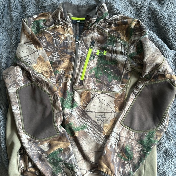 Under armour camo half zip - Picture 1 of 1